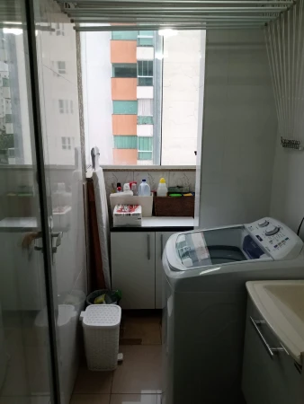 APARTAMENTO EM CONDOMÍNIO