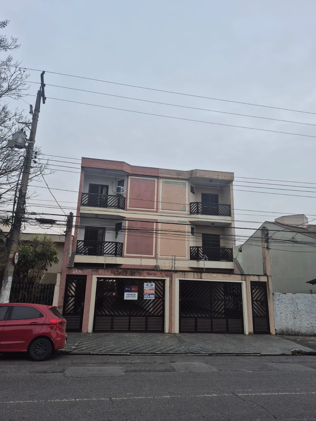 APARTAMENTO SEM CONDOMÍNIO
