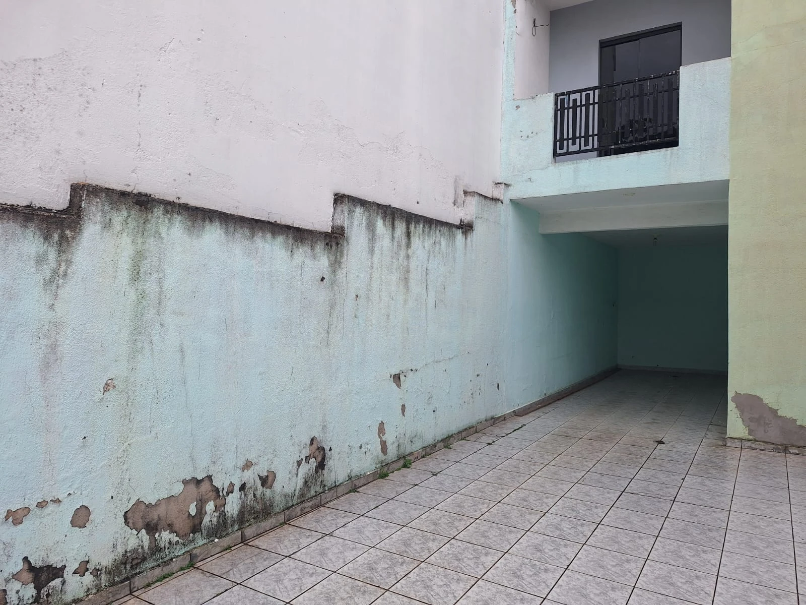 APARTAMENTO SEM CONDOMÍNIO