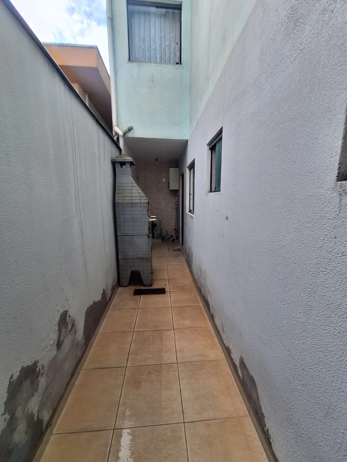APARTAMENTO SEM CONDOMÍNIO