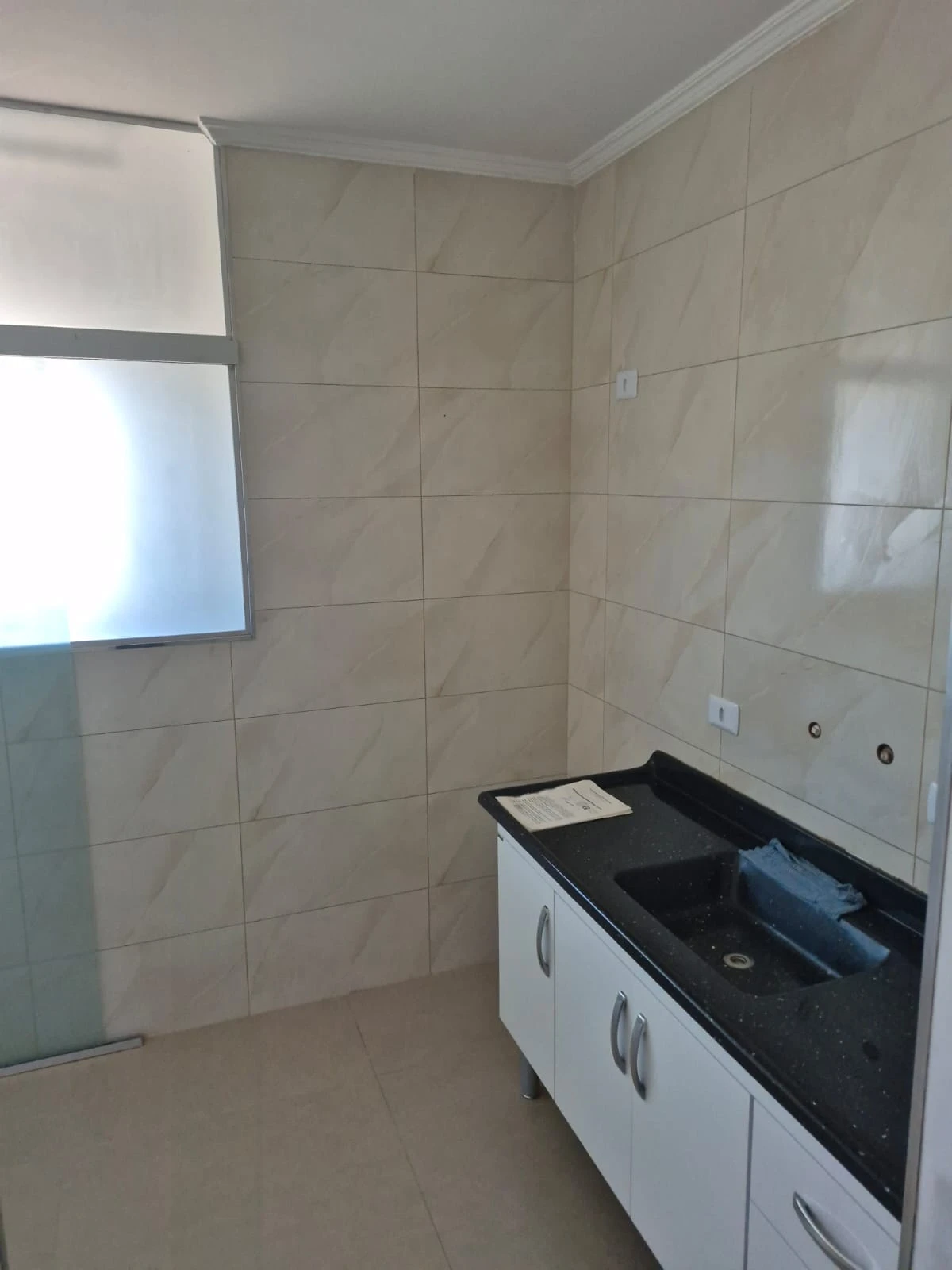 APARTAMENTO EM CONDOMÍNIO