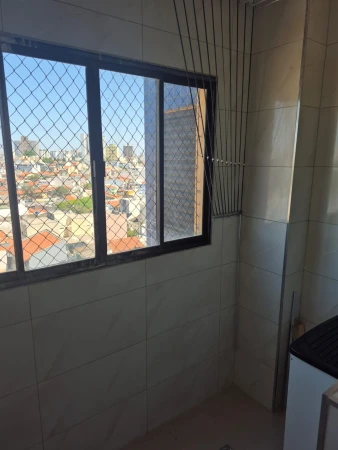APARTAMENTO EM CONDOMÍNIO