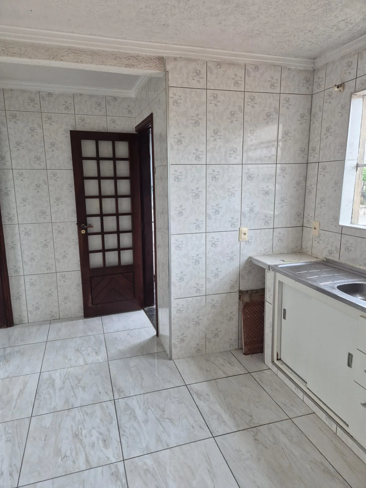 APARTAMENTO SEM CONDOMÍNIO