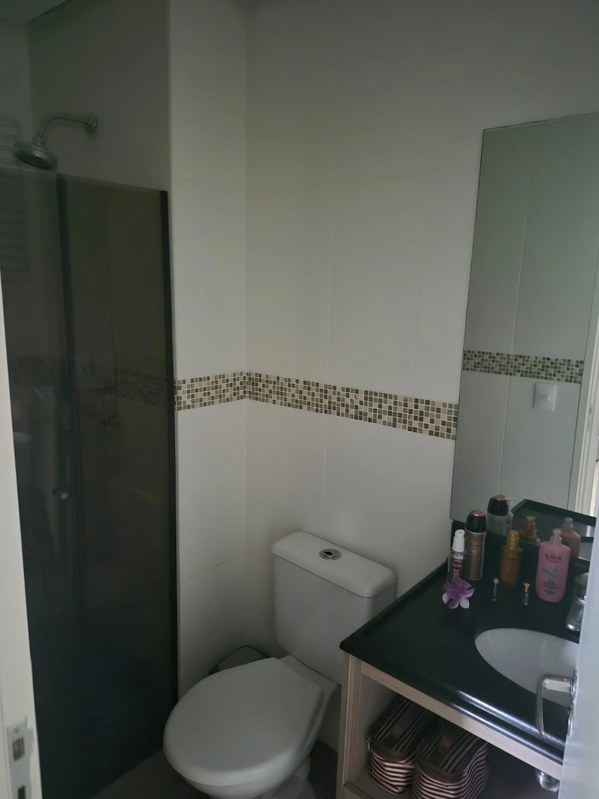 APARTAMENTO EM CONDOMÍNIO