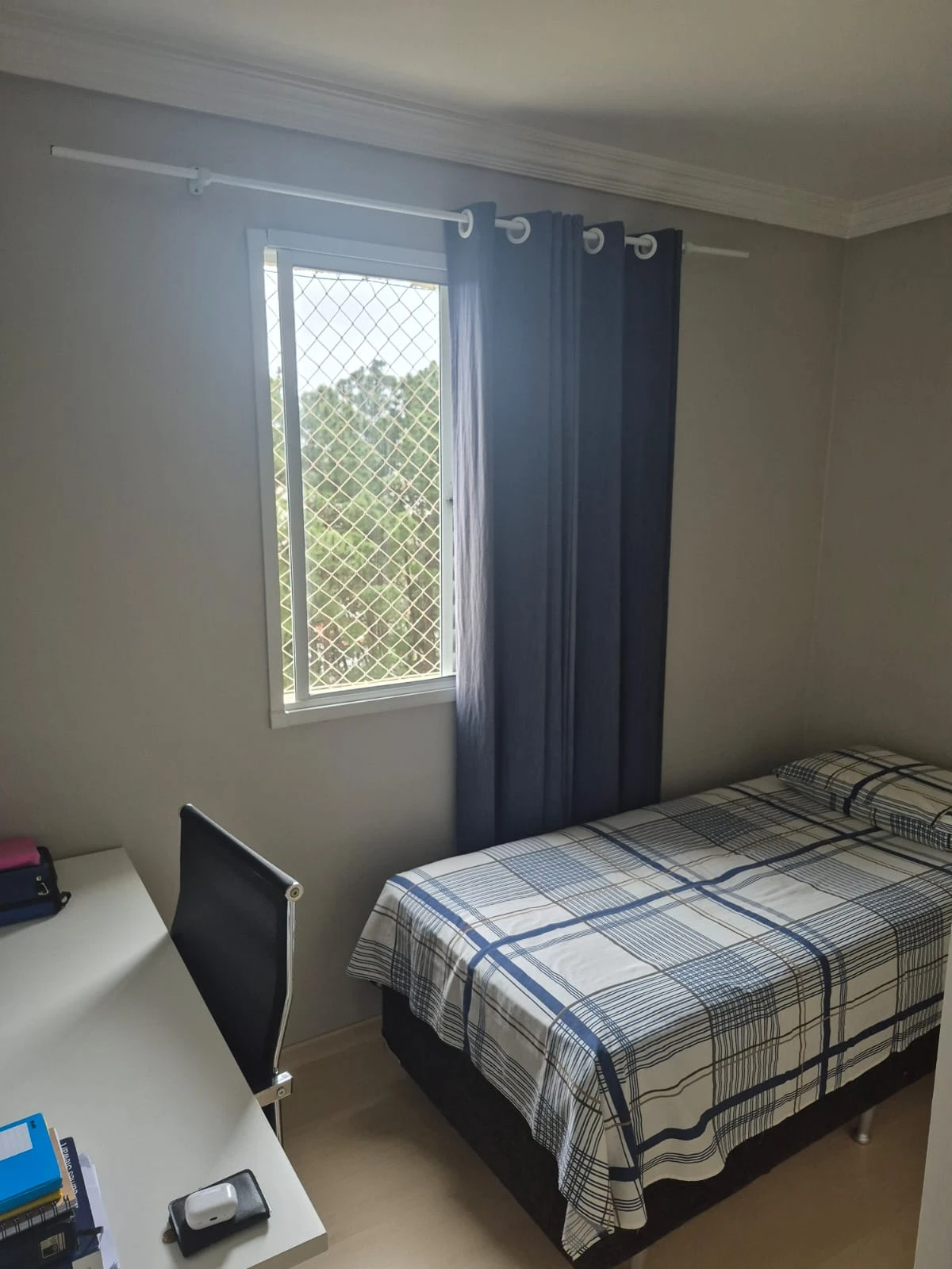 APARTAMENTO EM CONDOMÍNIO