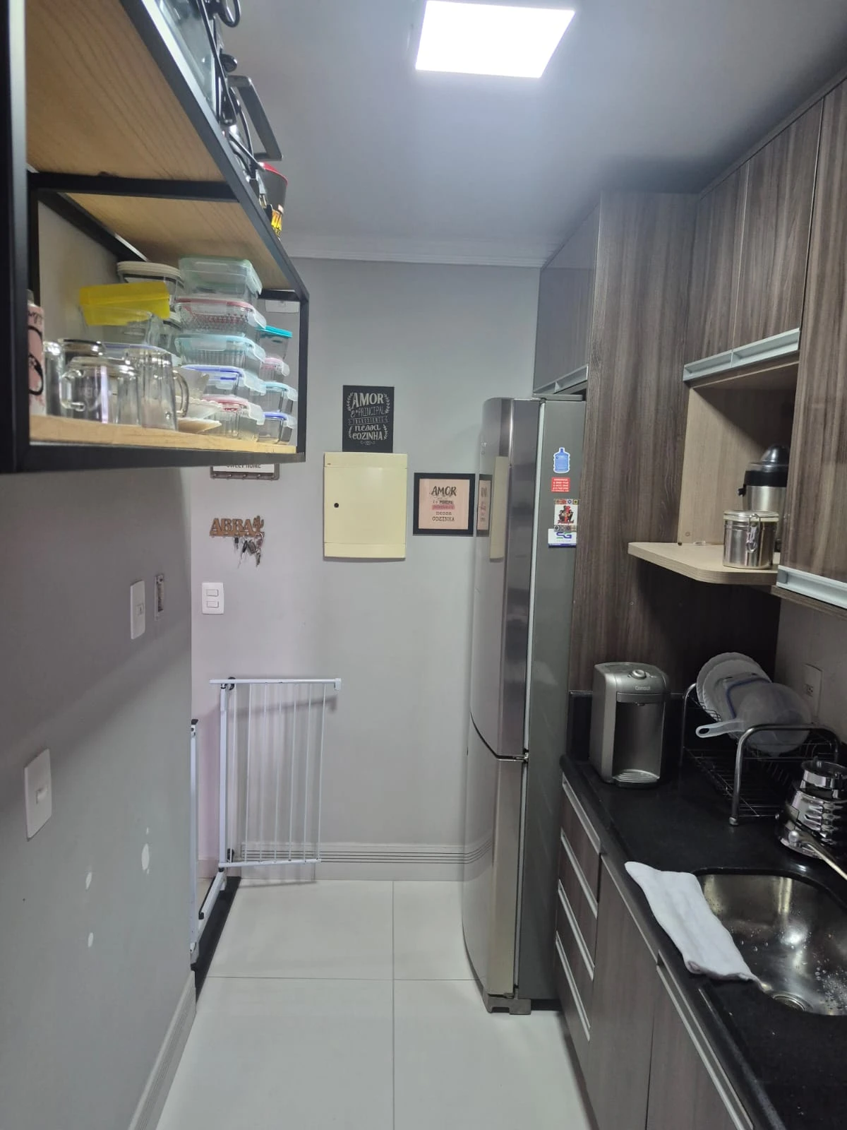 APARTAMENTO EM CONDOMÍNIO
