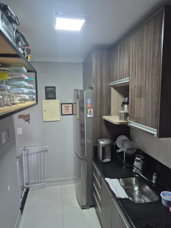 APARTAMENTO EM CONDOMÍNIO