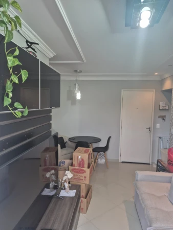 APARTAMENTO EM CONDOMÍNIO