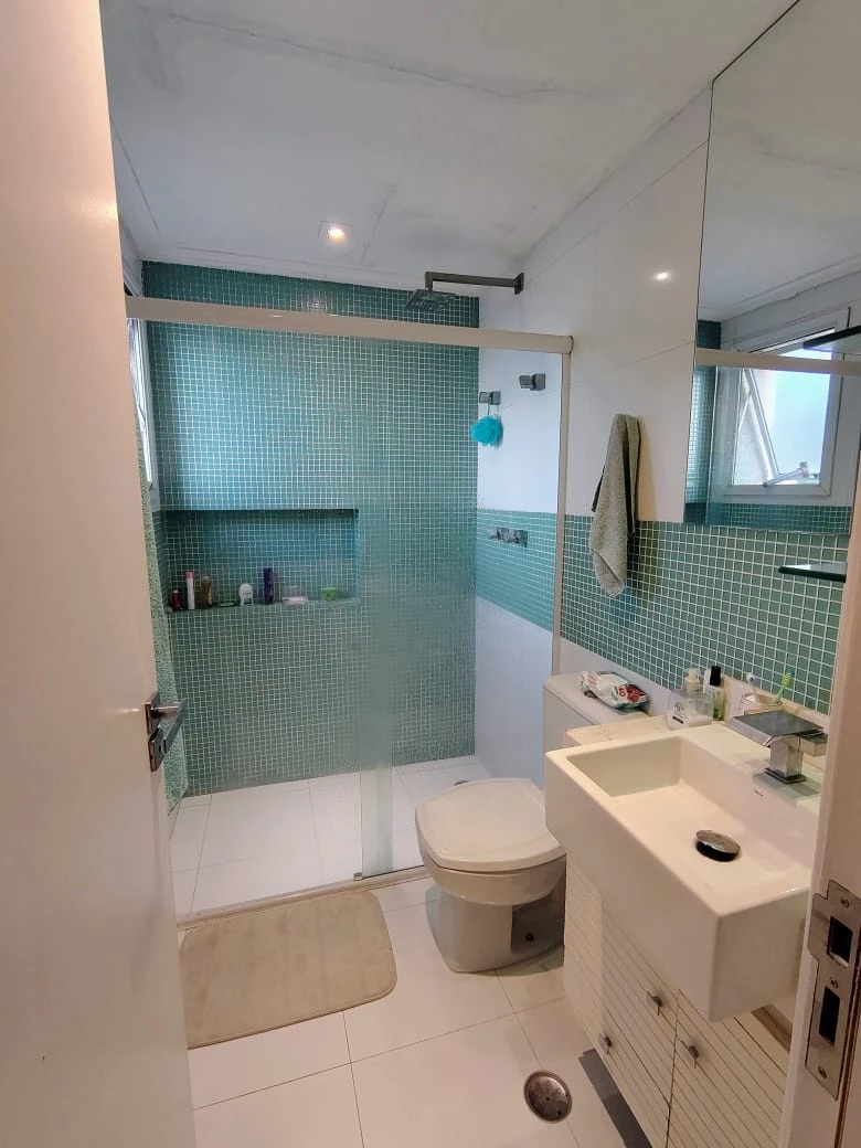 APARTAMENTO EM CONDOMÍNIO