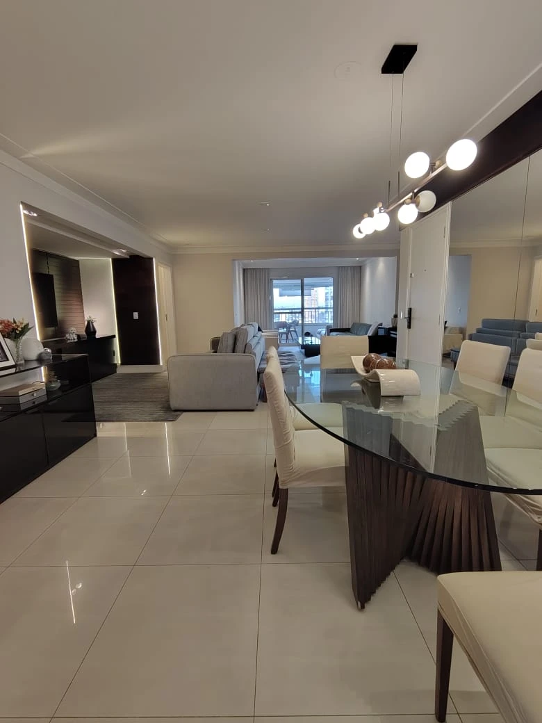 APARTAMENTO EM CONDOMÍNIO