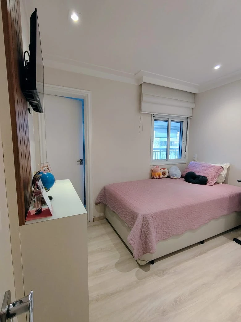 APARTAMENTO EM CONDOMÍNIO