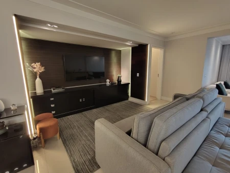 APARTAMENTO EM CONDOMÍNIO