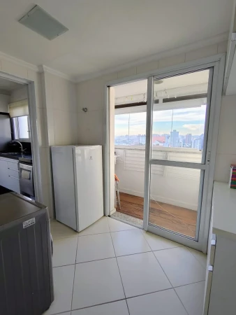 APARTAMENTO EM CONDOMÍNIO