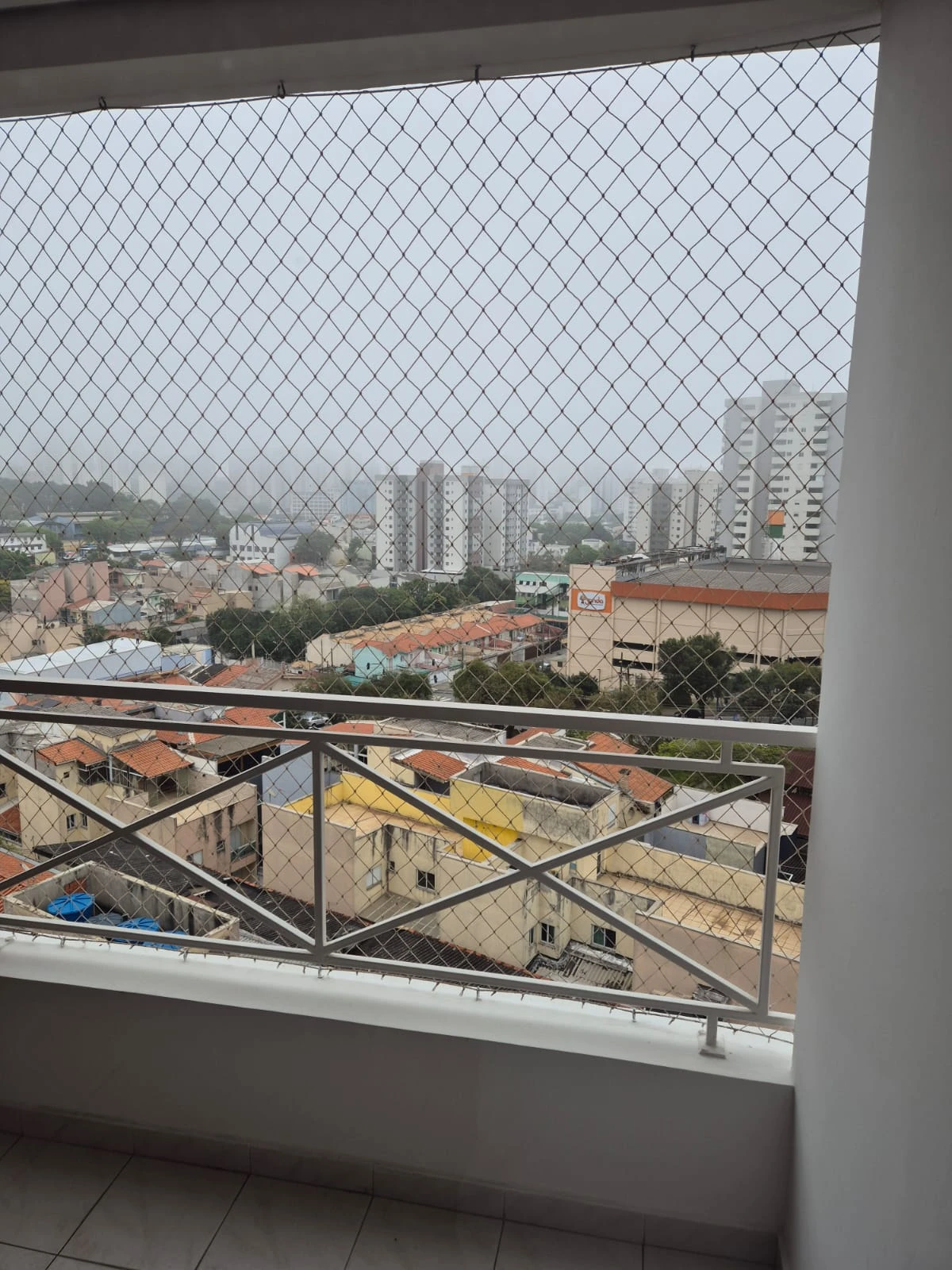 APARTAMENTO EM CONDOMÍNIO