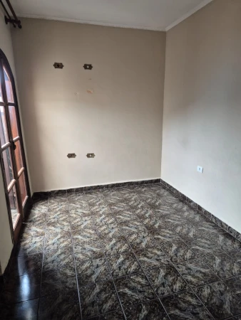 CASA ASSOBRADADA - 3 DORMITÓRIOS