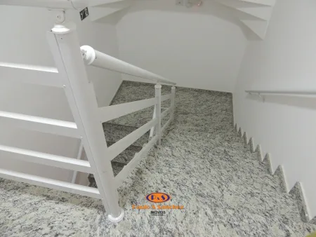 COBERTURA SEM CONDOMÍNIO