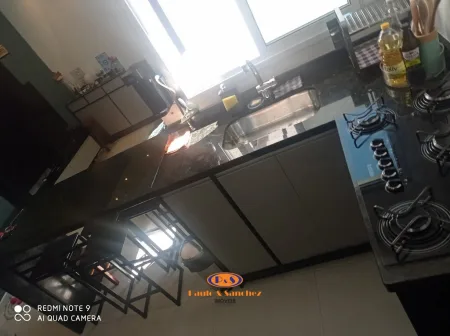 COBERTURA SEM CONDOMÍNIO