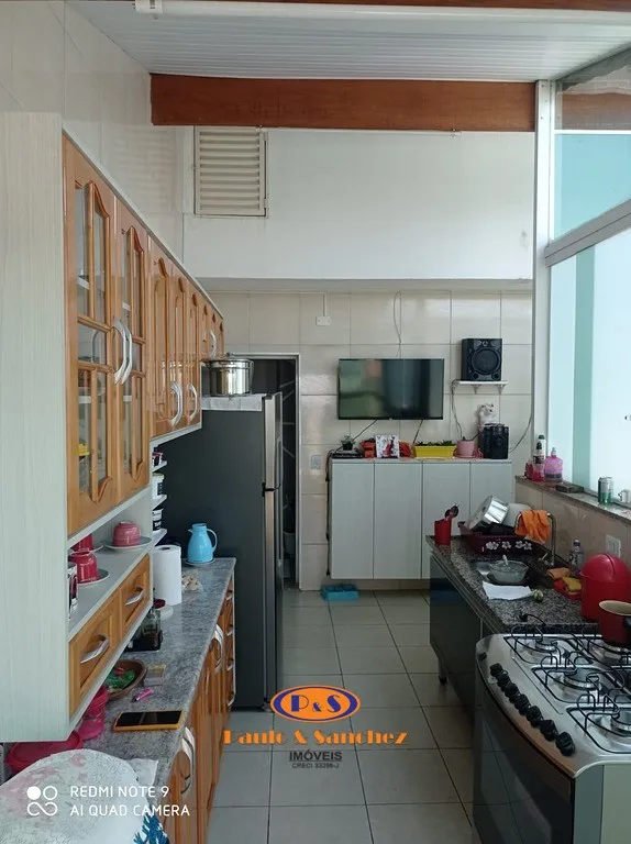 COBERTURA SEM CONDOMÍNIO - 02 DORMITÓRIOS