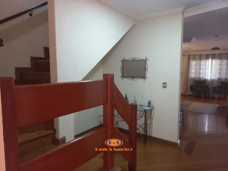 SOBRADO - 04 DORMITÓRIOS