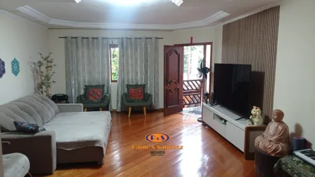 SOBRADO - 04 DORMITÓRIOS