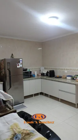 SOBRADO - 04 DORMITÓRIOS