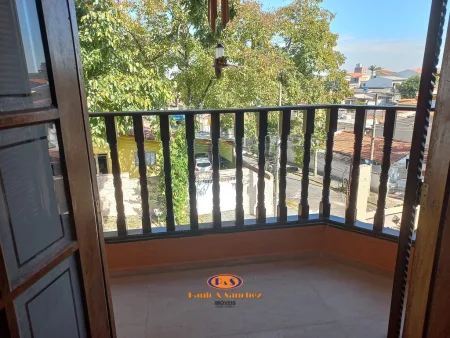 SOBRADO - 04 DORMITÓRIOS