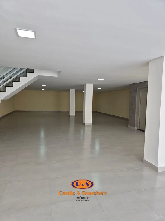 COBERTURA SEM CONDOMÍNIO - NOVA E COM ELEVADOR!!!!