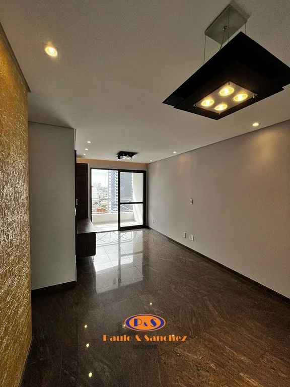 APARTAMENTO EM CONDOMÍNIO - 02 DORMITÓRIOS