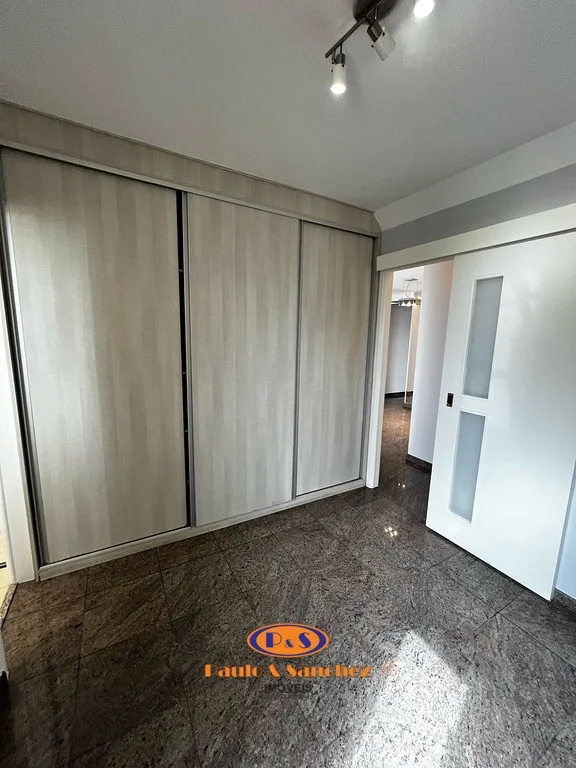 APARTAMENTO EM CONDOMÍNIO - 02 DORMITÓRIOS