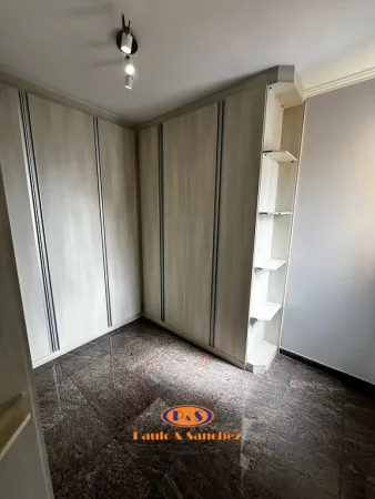 APARTAMENTO EM CONDOMÍNIO - 02 DORMITÓRIOS