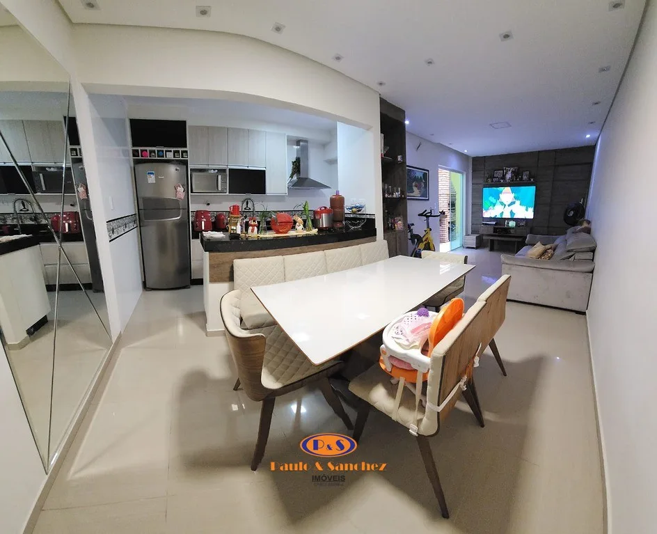 APARTAMENTO SEM CONDOMÍNIO - 03 DORMITÓRIOS