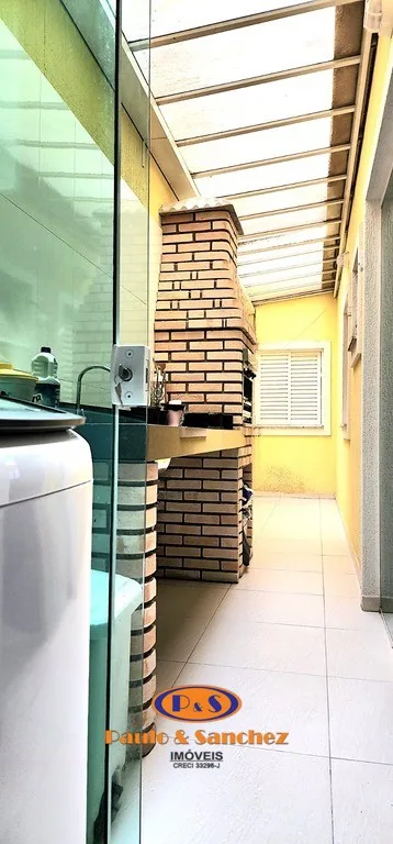 APARTAMENTO SEM CONDOMÍNIO - 03 DORMITÓRIOS