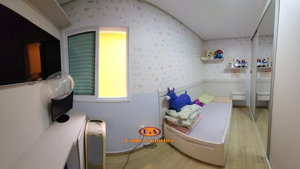 APARTAMENTO SEM CONDOMÍNIO - 03 DORMITÓRIOS