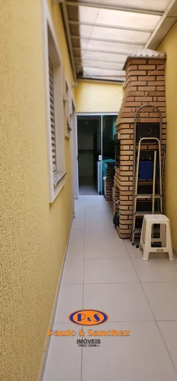 APARTAMENTO SEM CONDOMÍNIO - 03 DORMITÓRIOS