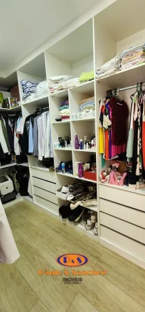 APARTAMENTO SEM CONDOMÍNIO - 03 DORMITÓRIOS