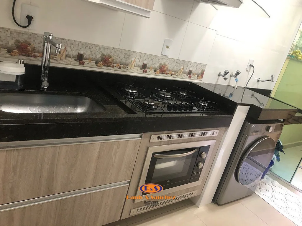 APARTAMENTO SEM CONDOMÍNIO - 03 DORMITÓRIOS