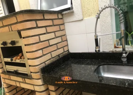 APARTAMENTO SEM CONDOMÍNIO - 03 DORMITÓRIOS