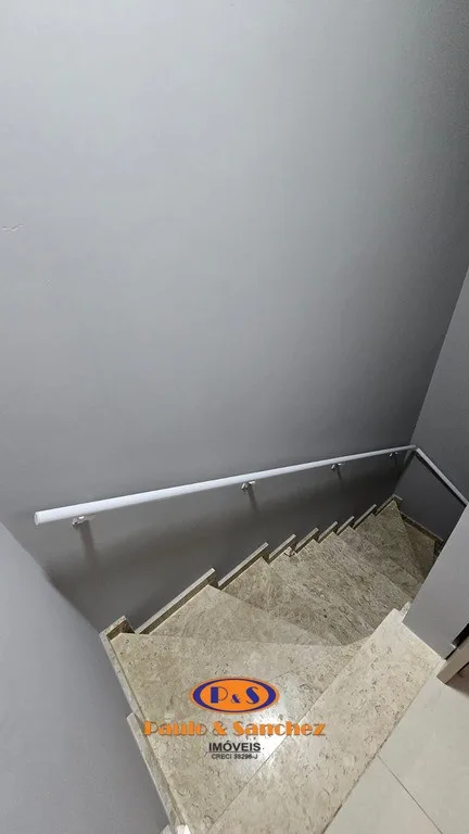 COBERTURA SEM CONDOMÍNIO