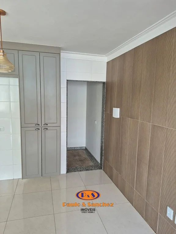 COBERTURA SEM CONDOMÍNIO