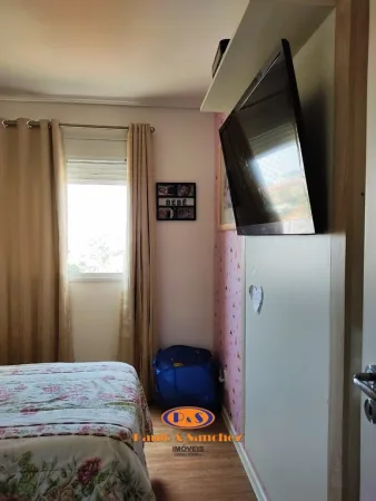 APARTAMENTO EM CONDOMÍNIO - 03 DORMITÓRIOS