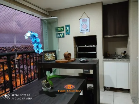 APARTAMENTO EM CONDOMÍNIO - 03 DORMITÓRIOS