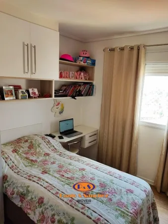 APARTAMENTO EM CONDOMÍNIO - 03 DORMITÓRIOS