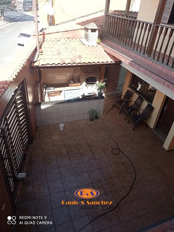 SOBRADO - 03 DORMITÓRIOS