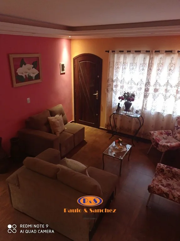 SOBRADO - 03 DORMITÓRIOS