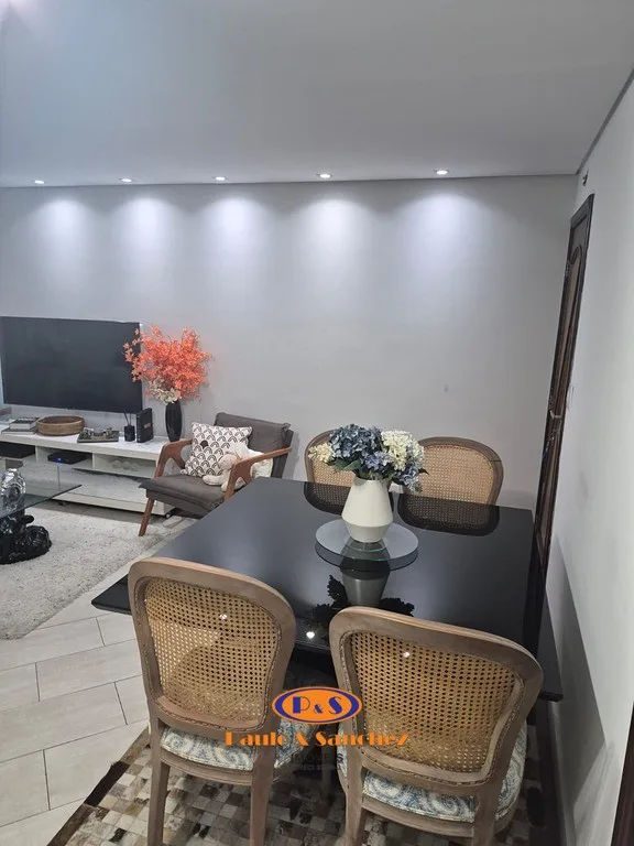 APARTAMENTO EM CONDOMÍNIO - 03 DORMITÓRIOS!!!!!