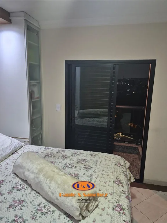 APARTAMENTO EM CONDOMÍNIO - 03 DORMITÓRIOS!!!!!
