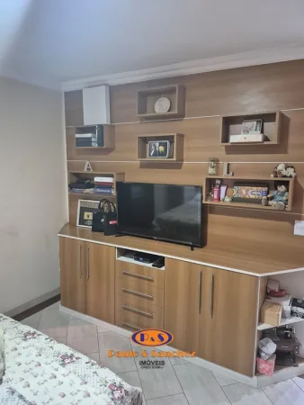 APARTAMENTO EM CONDOMÍNIO - 03 DORMITÓRIOS!!!!!