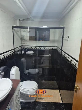 APARTAMENTO EM CONDOMÍNIO - 03 DORMITÓRIOS!!!!!