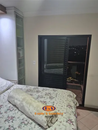 APARTAMENTO EM CONDOMÍNIO - 03 DORMITÓRIOS!!!!!