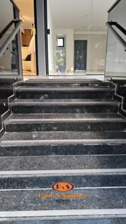 SALA COMERCIAL - NOVA